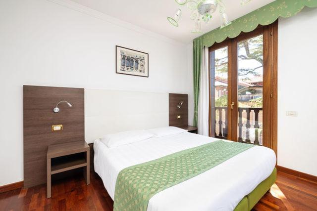 Cipro Hotel