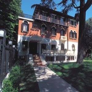 Hotel Cipro