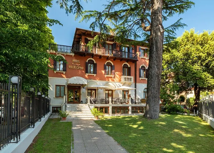 Hotel Villa Cipro